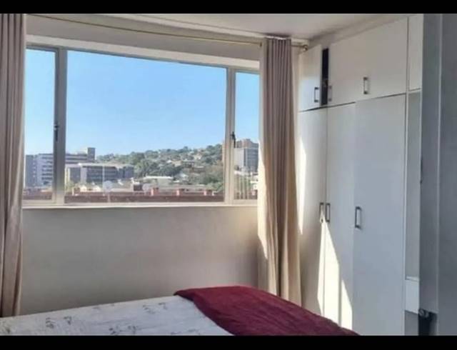 1 BEDROOM APARTMENT FOR SALE IN OVERPORT